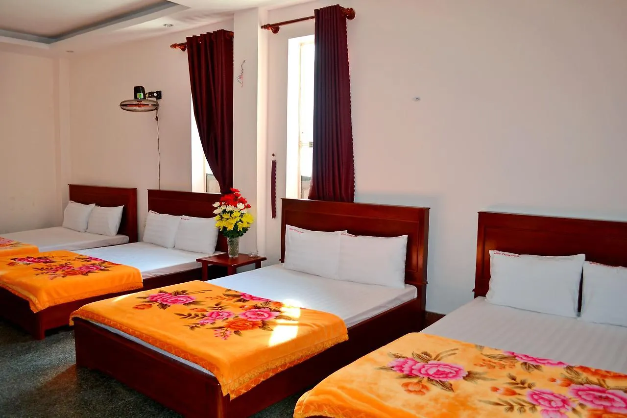 Minh Trang Hotel 붕타우 0*,